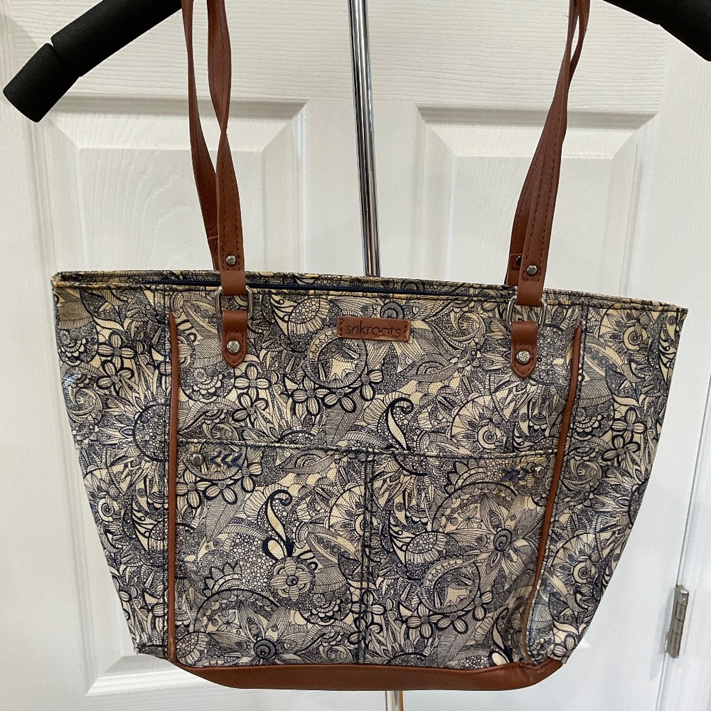 Sakroots Metro Top Handle Medium Tote, Navy Spirit